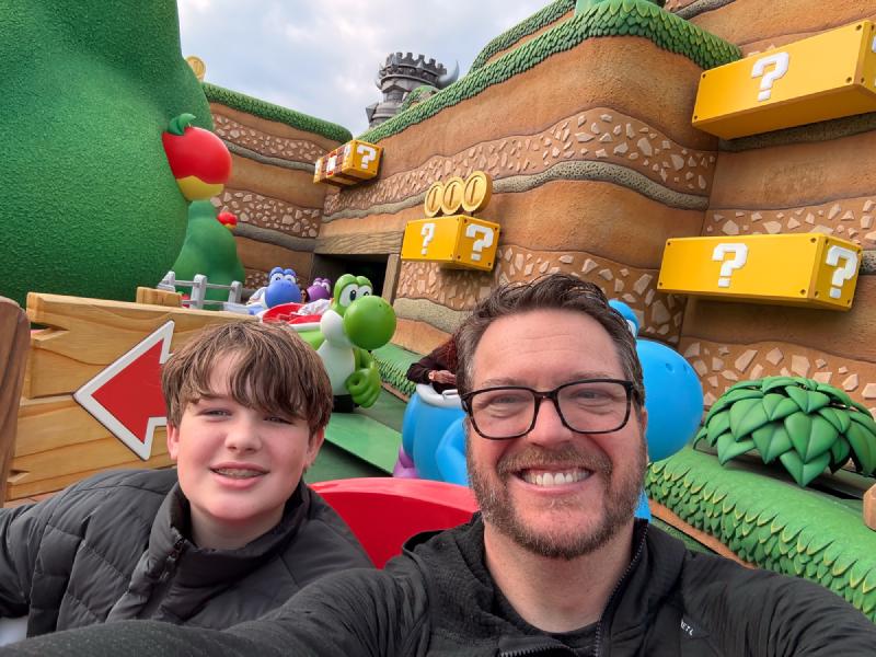 Was it worth an hour wait for this Yoshi ride? Yes, if only to avoid the regret at having missed it. Awesome view, at least.